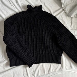 H&M Classic Black Ribbed Turtleneck Sweater